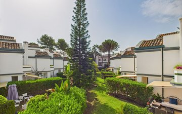 Property slide 21