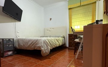 Property slide 34