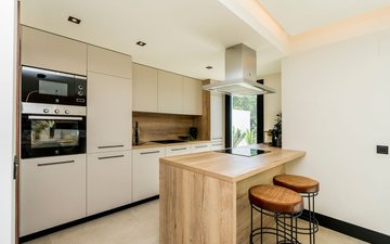 Property slide 8