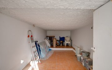 Property slide 15