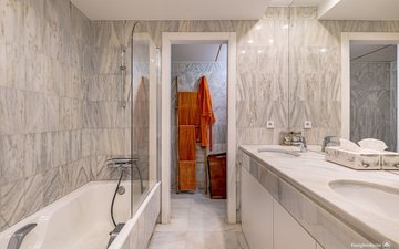 Property slide 25