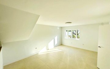 Slajd nieruchomości 15