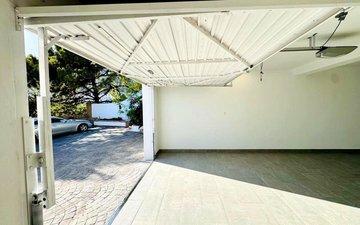 Slajd nieruchomości 16