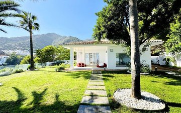 Slajd nieruchomości 2