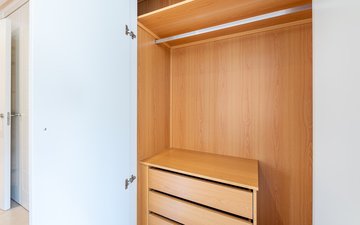 Property slide 25