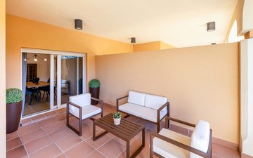 Property slide 40
