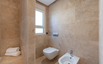 Property slide 44