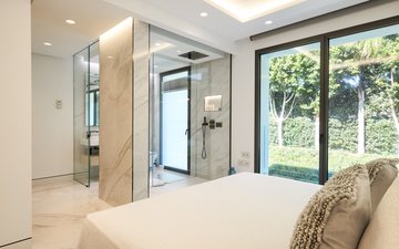 Property slide 17