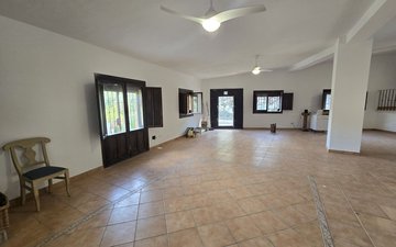 Property slide 17