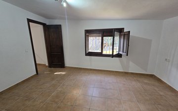 Property slide 23