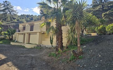 Property slide 35
