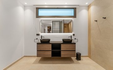Property slide 19