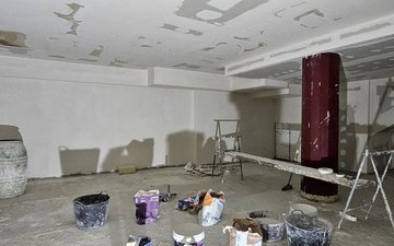 Property slide 24