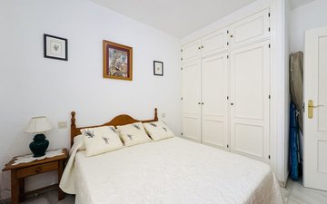 Property slide 21