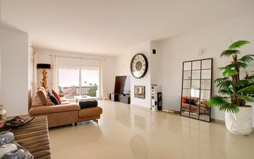 Property slide 5