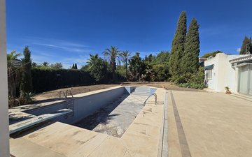 Property slide 23