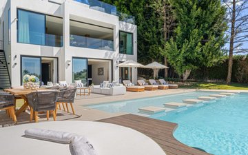 Property slide 51