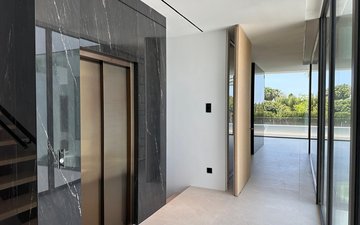 Property slide 19