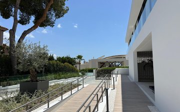 Property slide 24