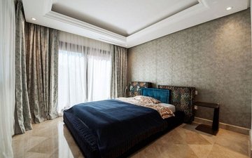 Property slide 20