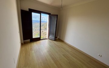 Property slide 23