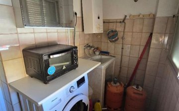 Property slide 20