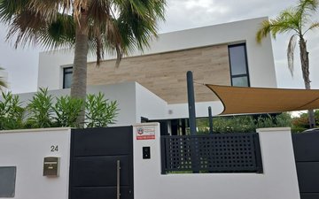 Property slide 5