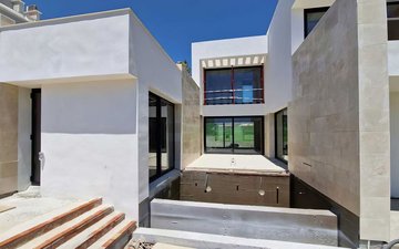 Property slide 14