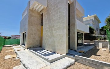 Property slide 9