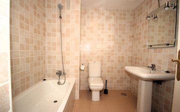 Property slide 25