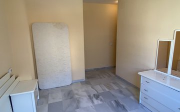 Property slide 10