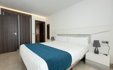 Property slide 16