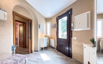 Property slide 27