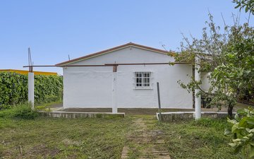 Property slide 16