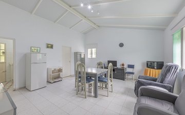 Property slide 5