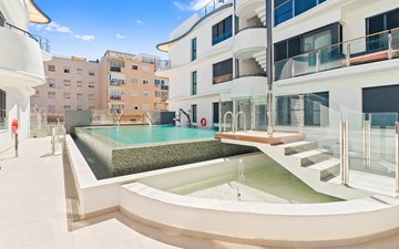 Slajd nieruchomości 17