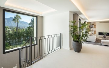 Property slide 33