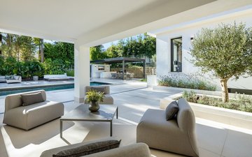 Property slide 34