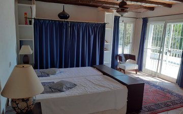 Property slide 10