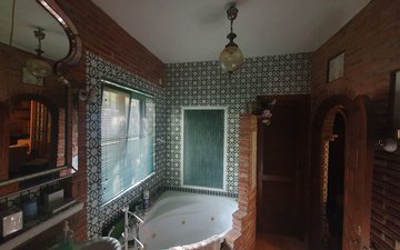 Property slide 21