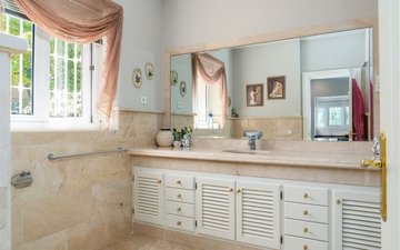 Property slide 30