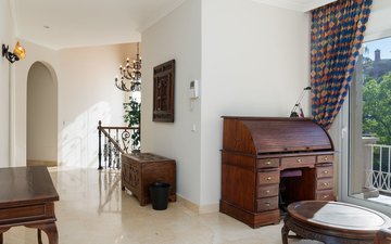 Property slide 50