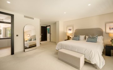 Property slide 10