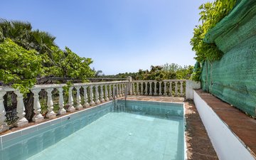 Property slide 5