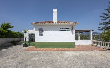 Property slide 8