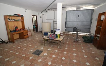 Property slide 22