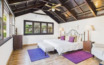 Property slide 10