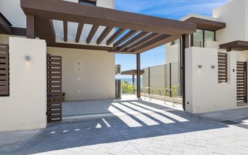 Property slide 22