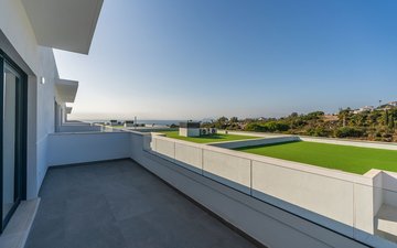 Property slide 10