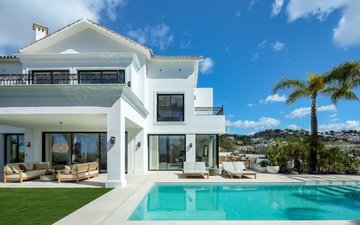 Property slide 15